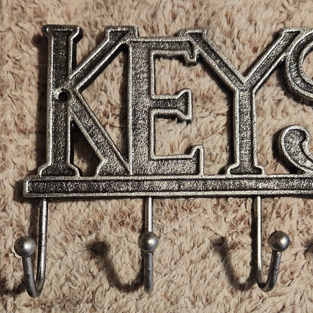 Key Storage - Picture 4 of 7